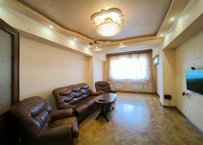 Фрунзе Apartments