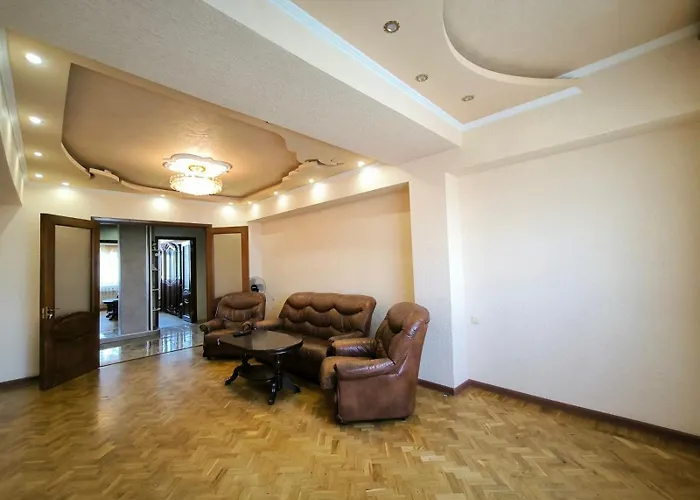 Фрунзе Apartments