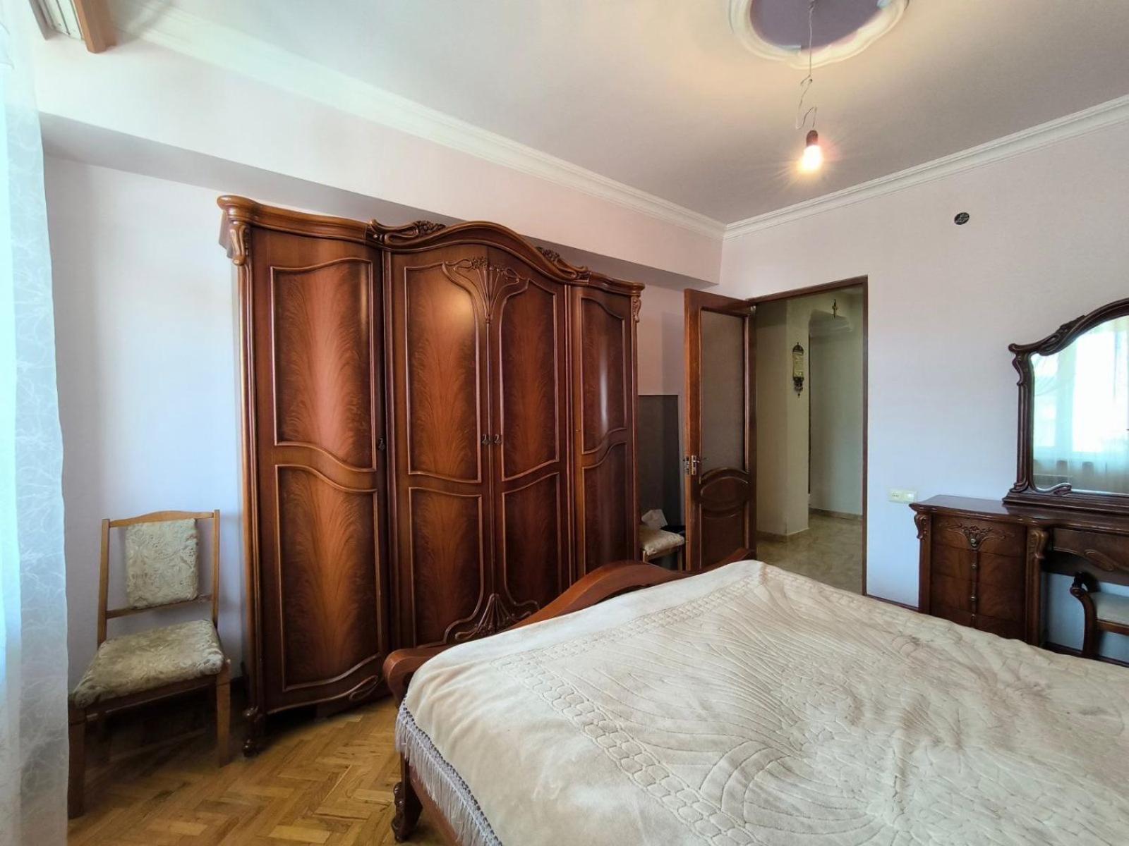 фрунзе Apartment *
